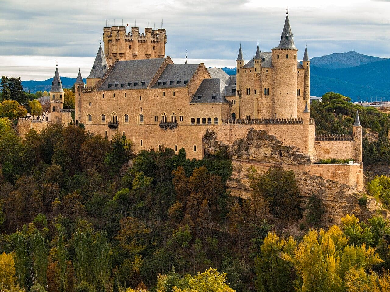 Descubre el patrimonio histórico de Castilla y León